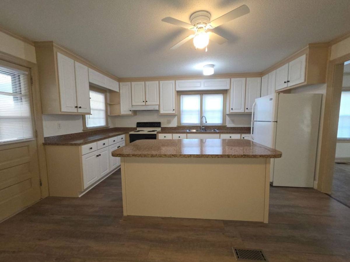 House for rent at 311 Moyton Ave, Stantonsburg, NC 27883