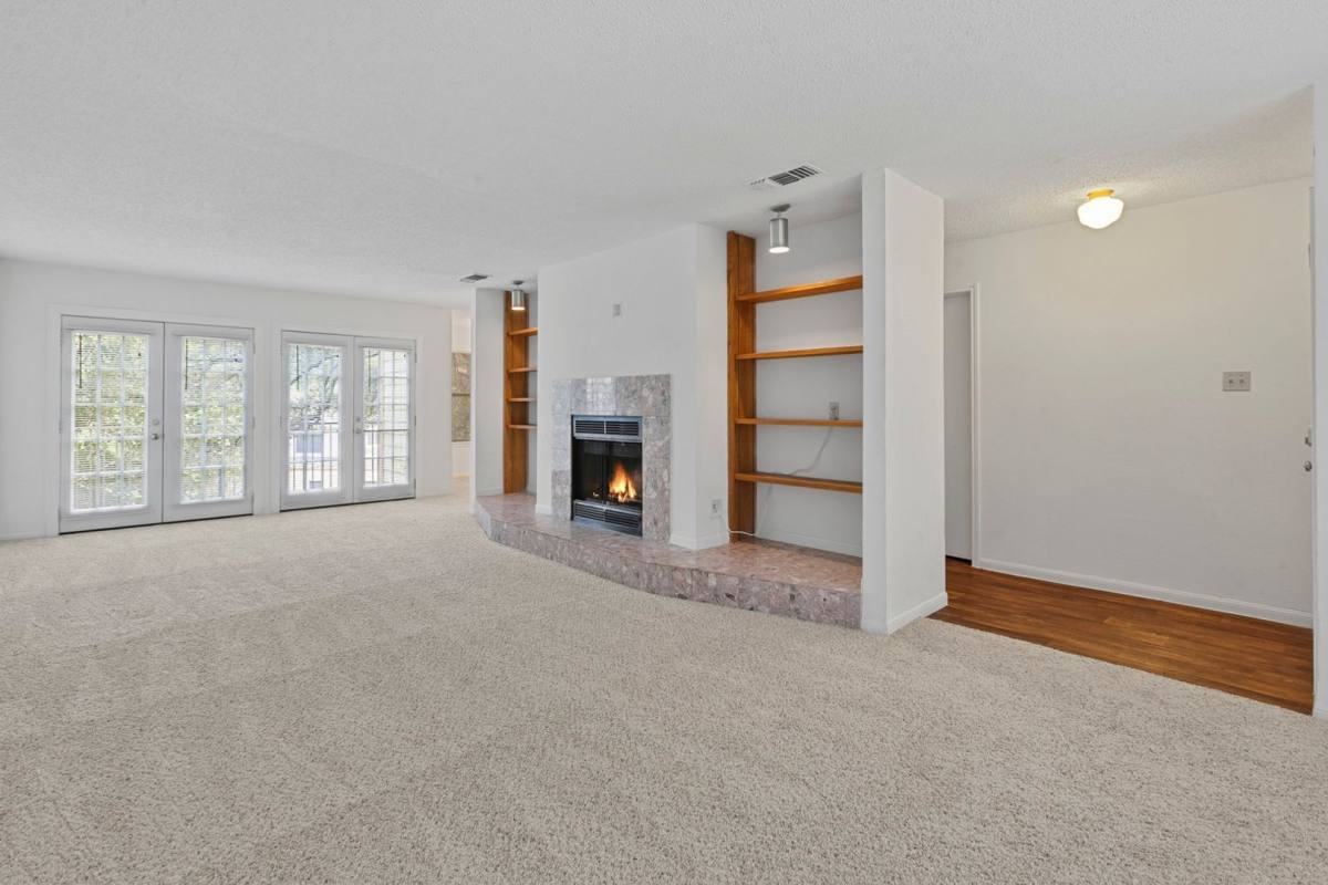 Townhouse for rent at 9201 Simmons Rd, Austin, TX 78759