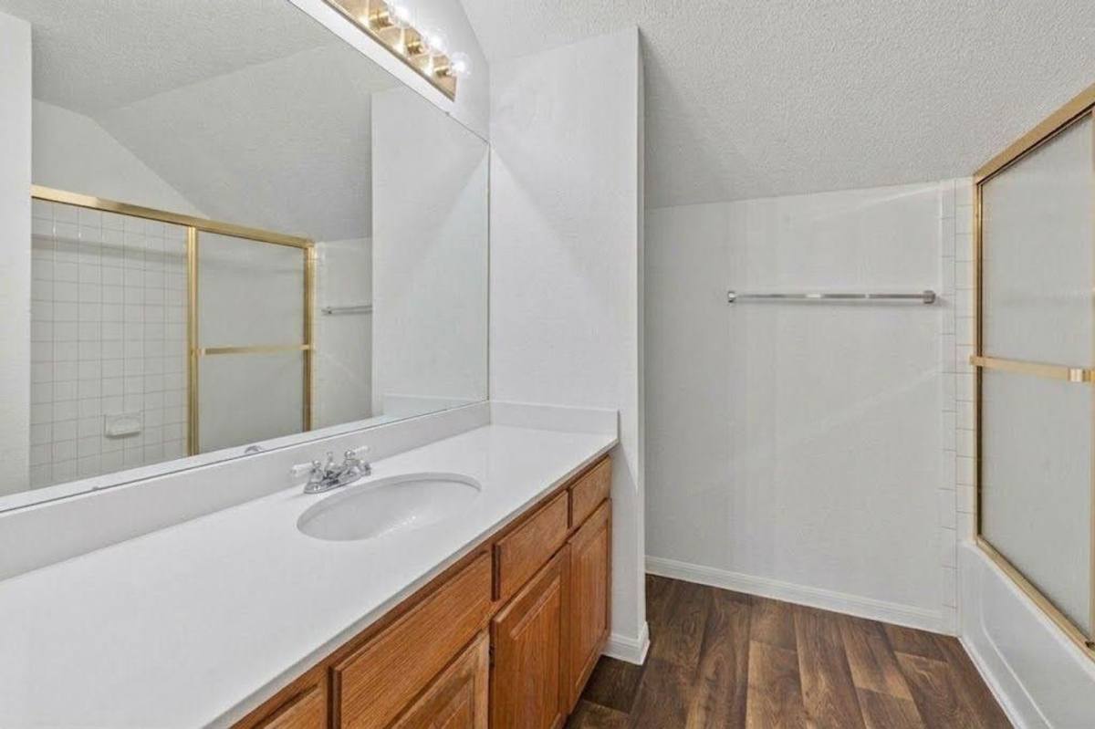 Townhouse for rent at 9201 Simmons Rd, Austin, TX 78759