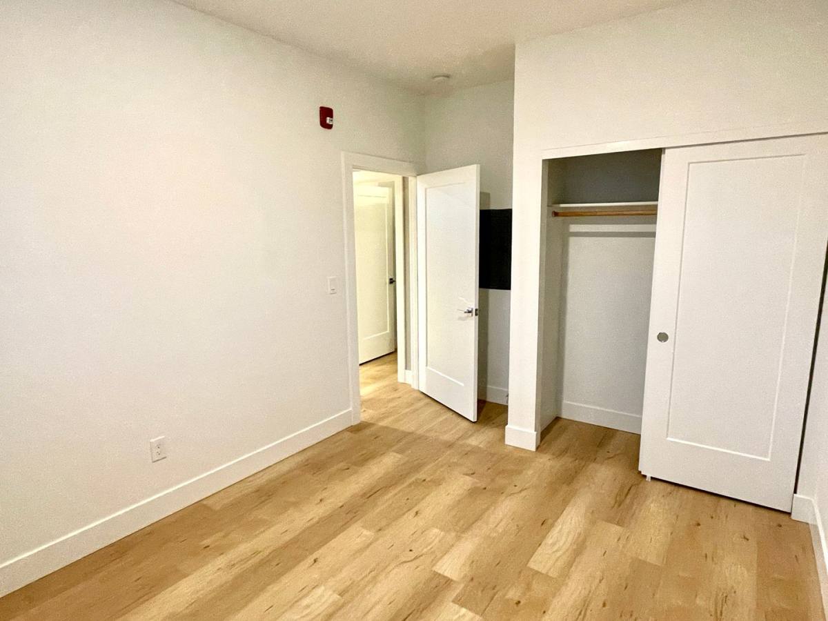 Apartment for rent at 4415 SE 61st Ave, Portland, OR 97206