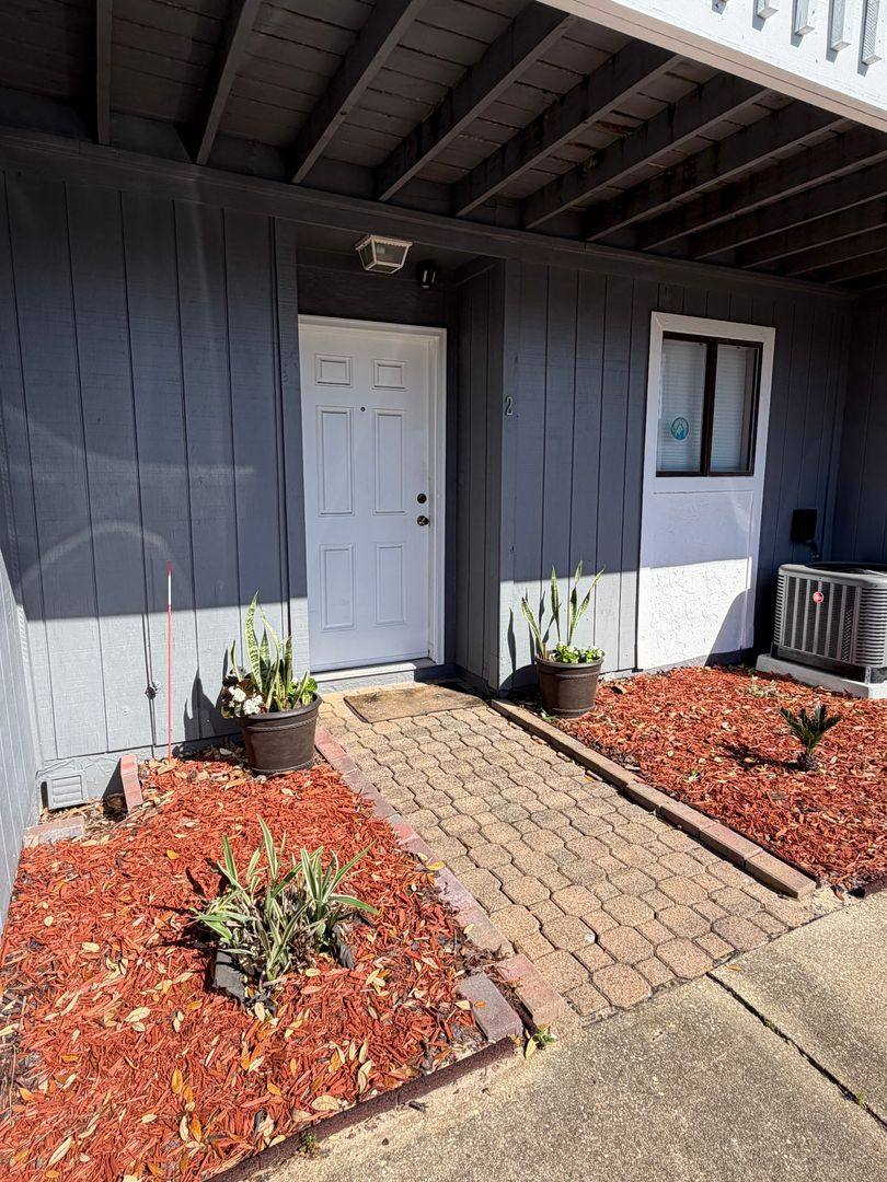 Condo for rent at 2 Court Dr, Destin, FL 32541