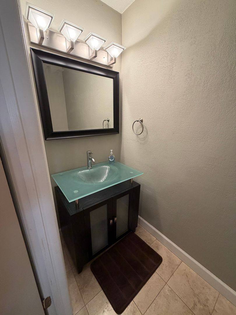 Condo for rent at 2 Court Dr, Destin, FL 32541