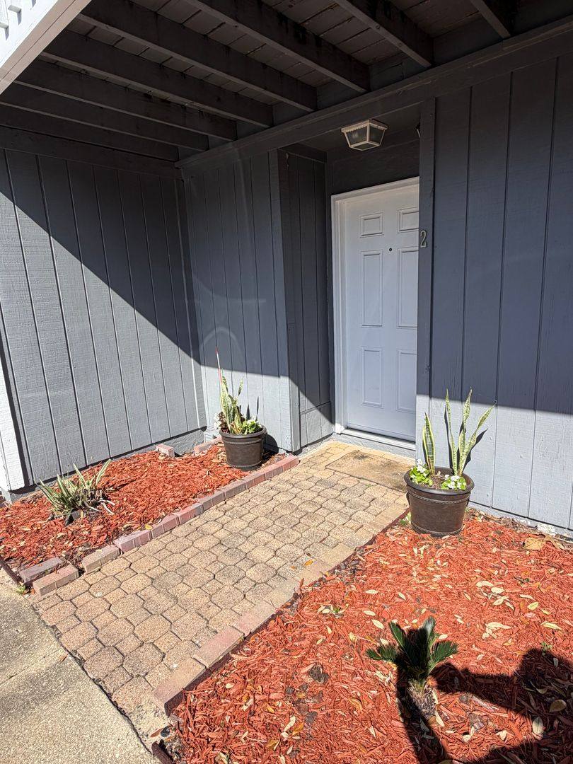 Condo for rent at 2 Court Dr, Destin, FL 32541