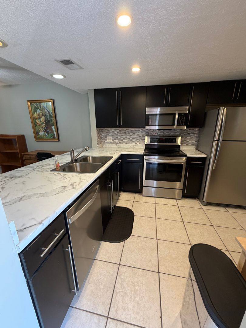 Condo for rent at 2 Court Dr, Destin, FL 32541