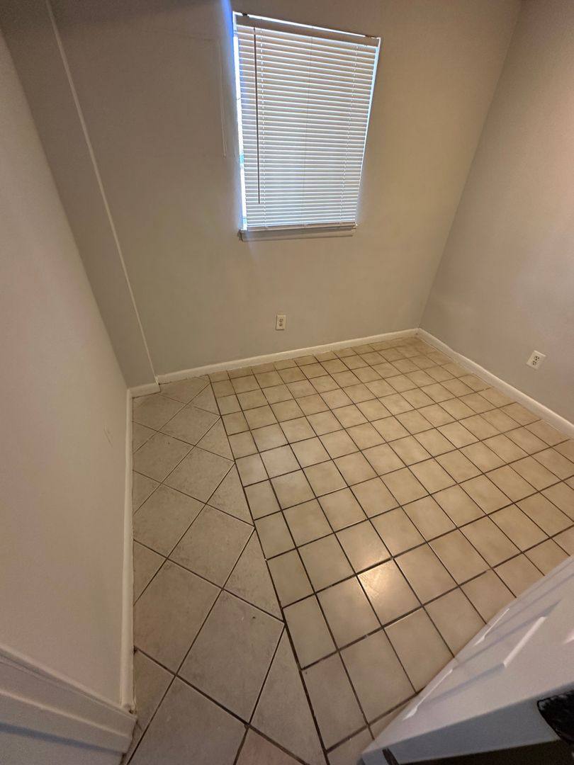 Apartment for rent at 1911 W Baltimore St, Baltimore, MD 21223