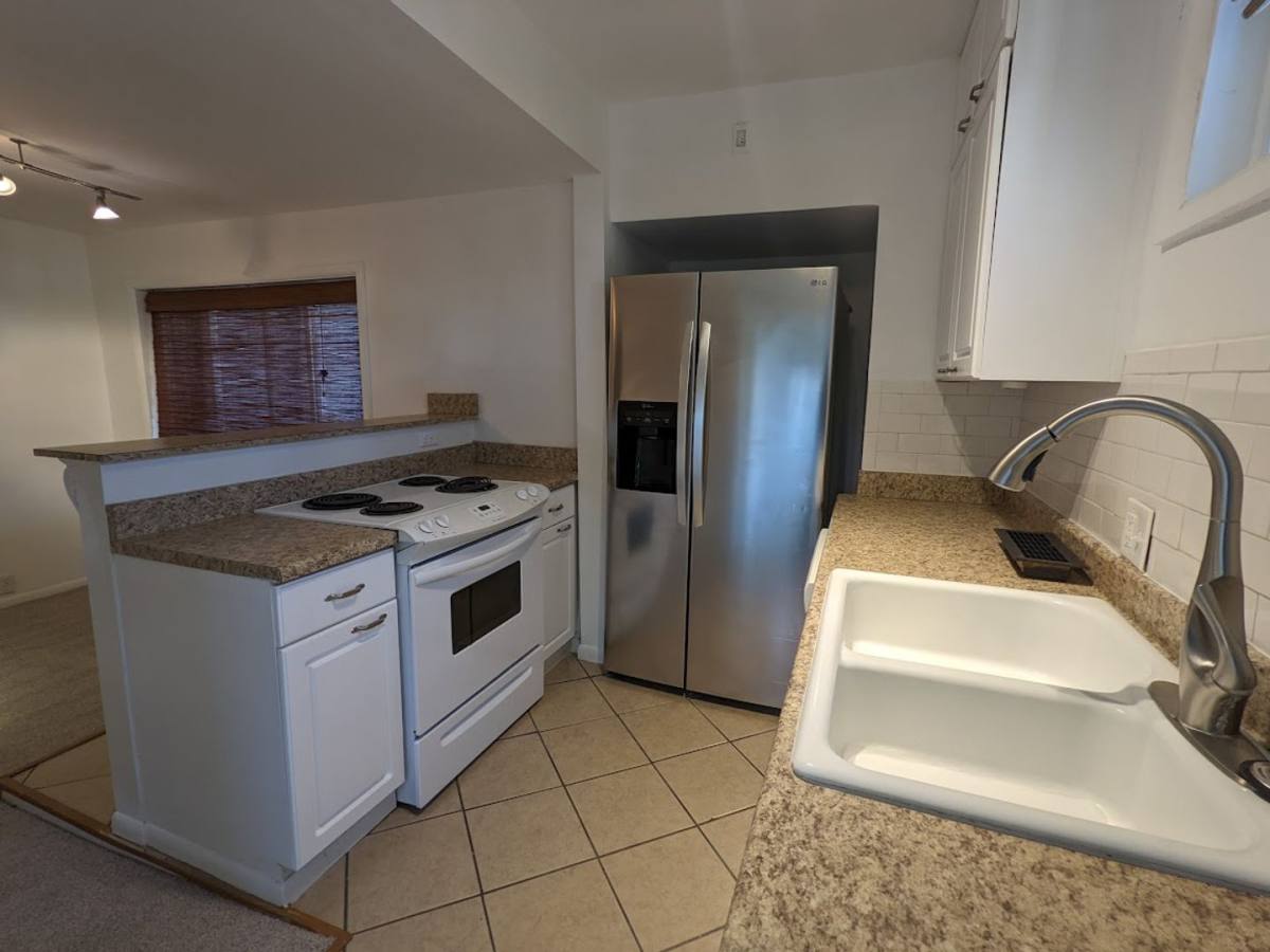 Apartment for rent at 546 E Jenkins Ave, Columbus, OH 43207