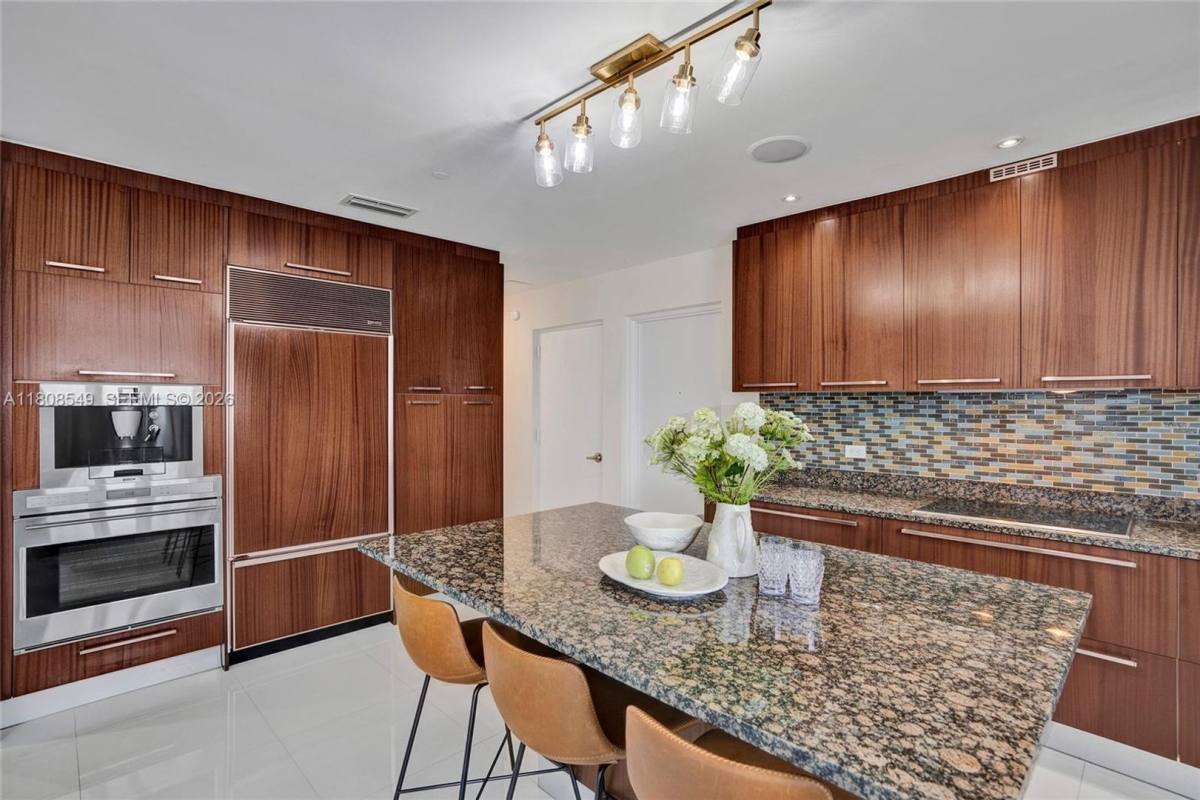 Apartment for rent at 16001 Collins Ave, North Miami Beach, FL 33160