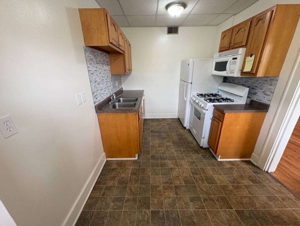 Apartment for rent at 776 N Main St #303, Akron, OH 44310
