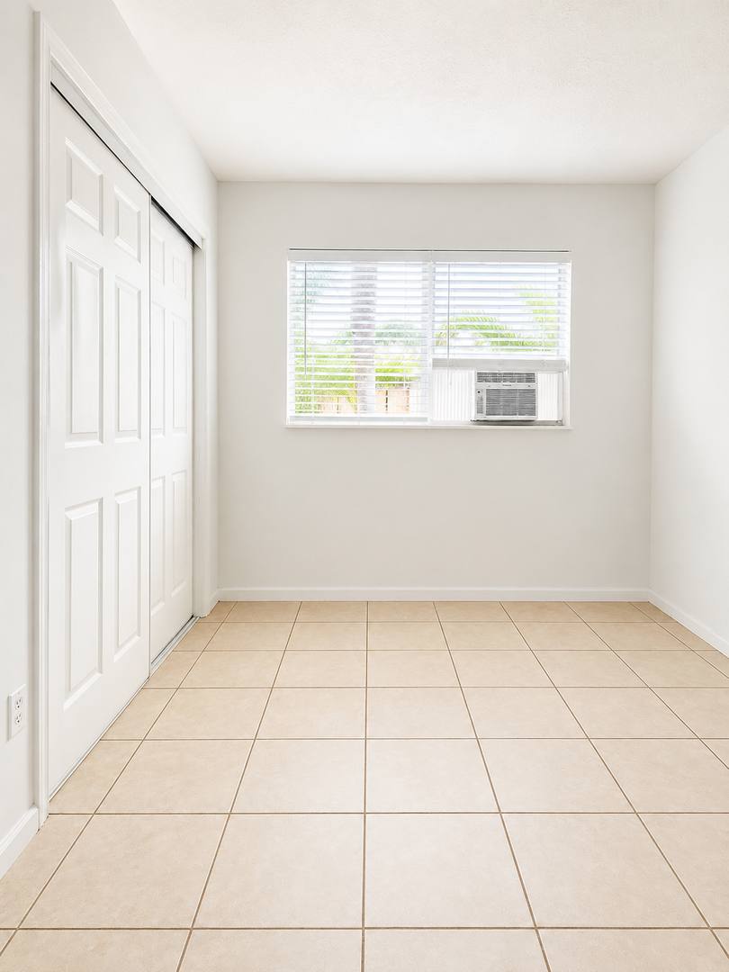 Apartment for rent at 1001 S M St, Lake Worth Beach, FL 33460