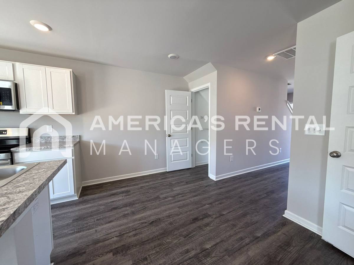 Townhouse for rent at 100 River Grass Dr, Lincoln, AL 35096