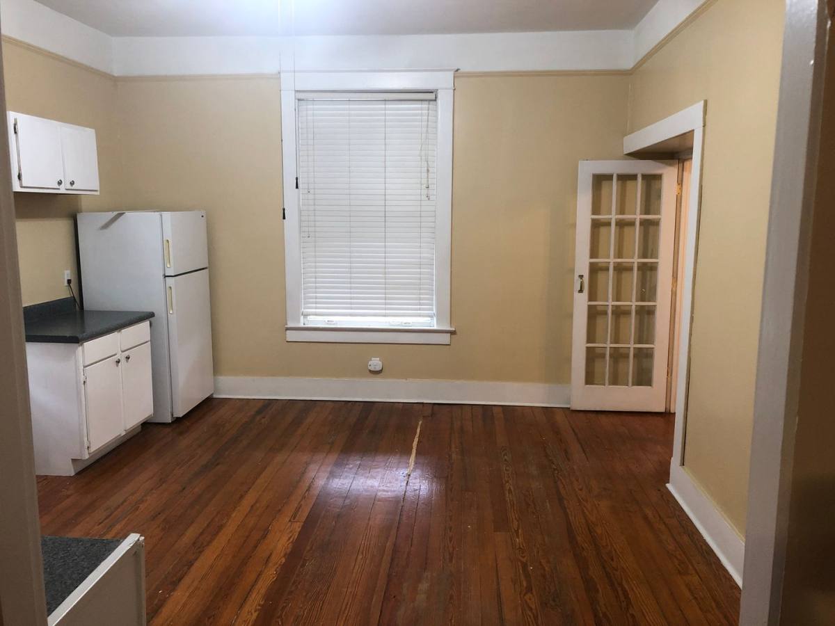 Apartment for rent at 250 N Willet, Memphis, TN 38112