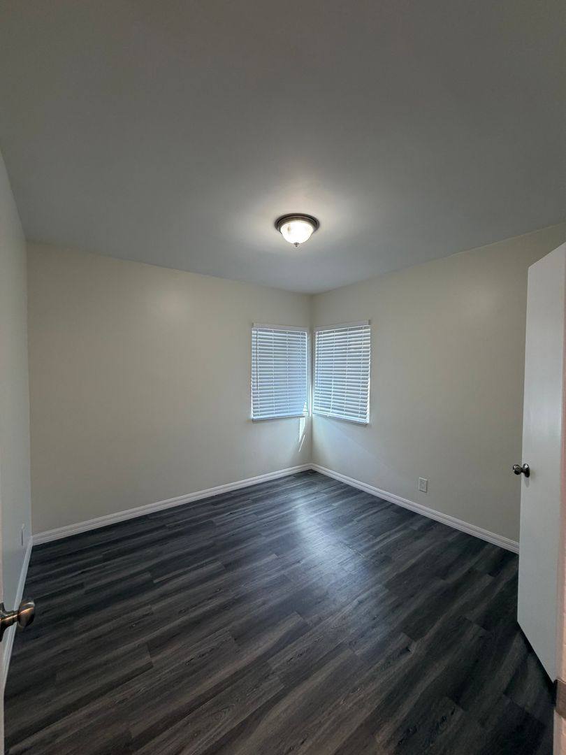 Apartment for rent at 13729 Penn St, Whittier, CA 90602