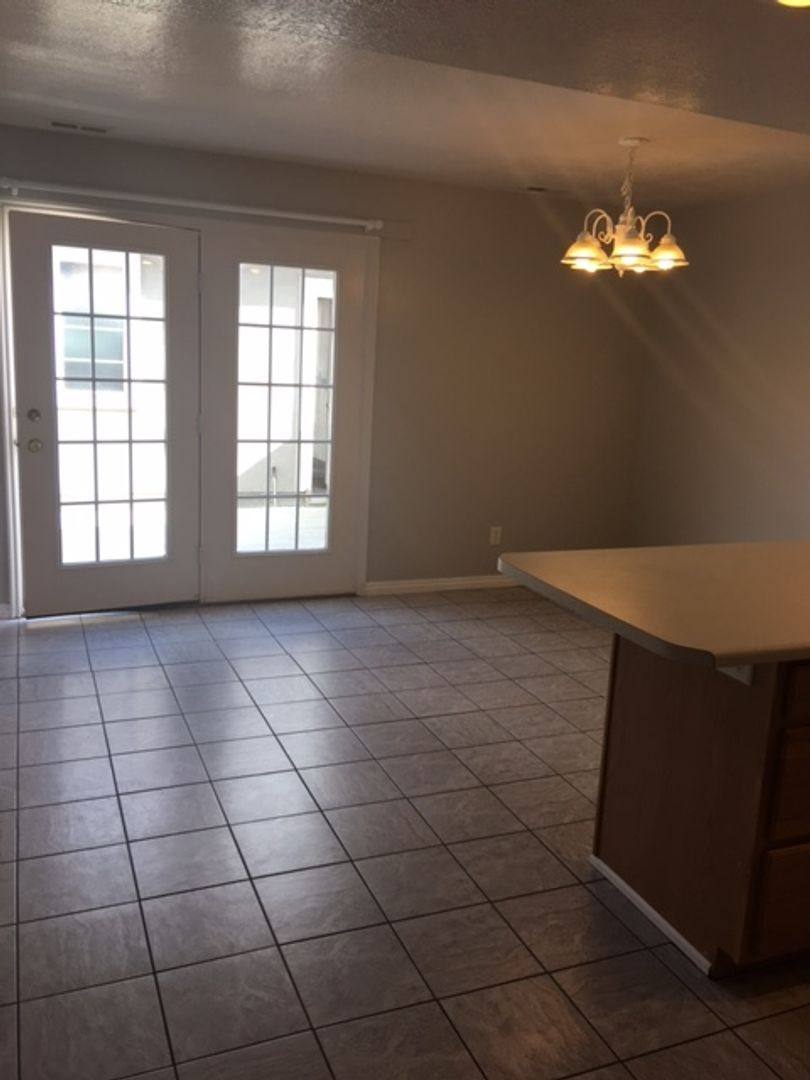 House for rent at 75 Hampton Place, Logan, UT 84341