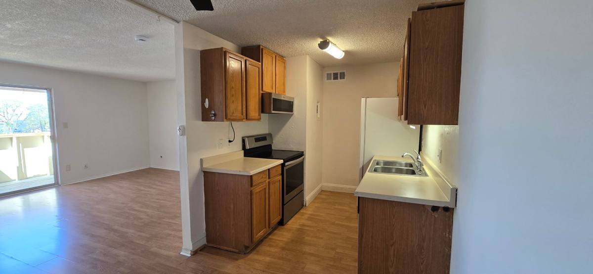 Condo for rent at 10211 Ura Lane, Denver, CO 80260