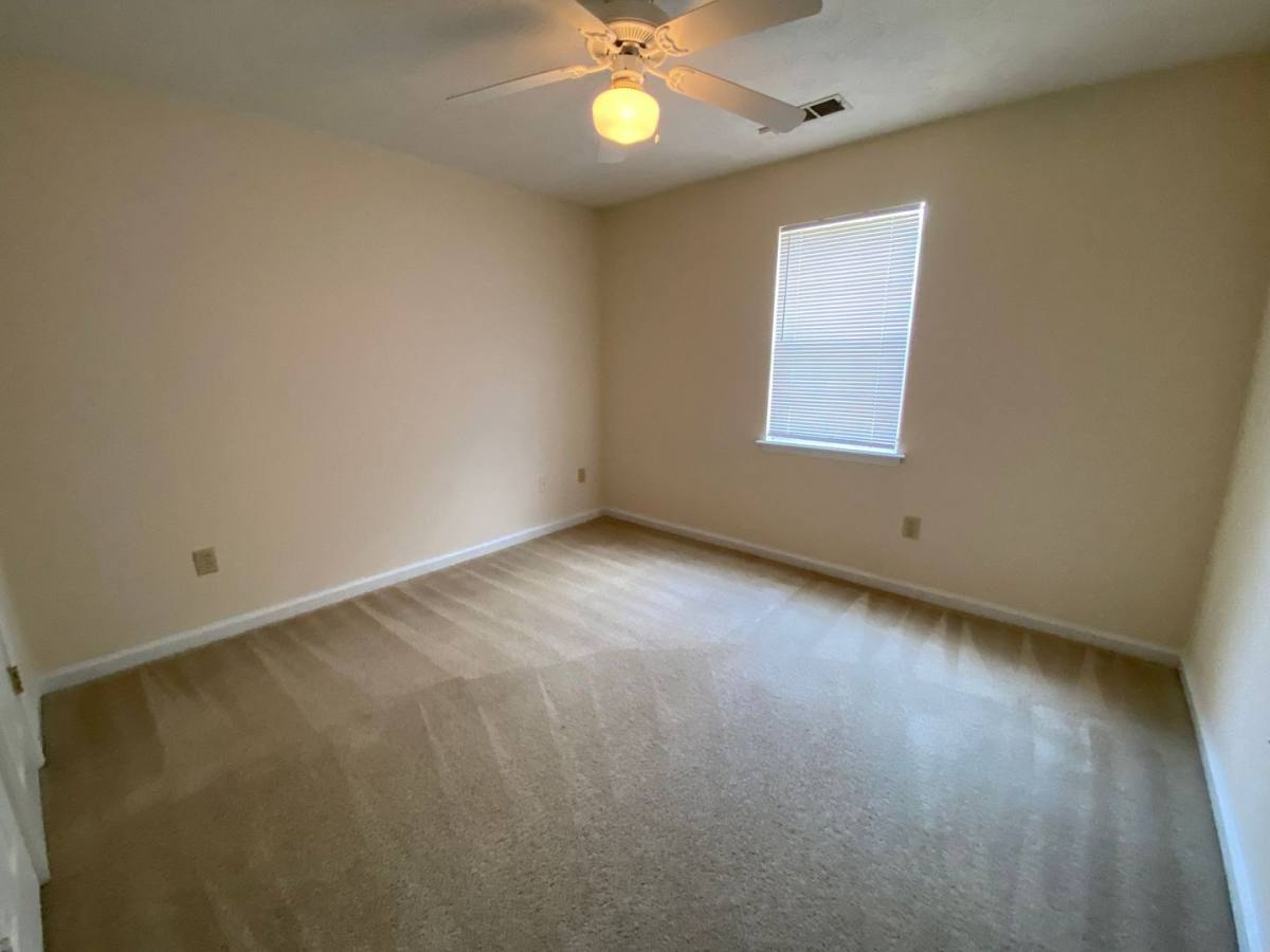 House for rent at 103 Hunters Run Rd, Athens, GA 30606