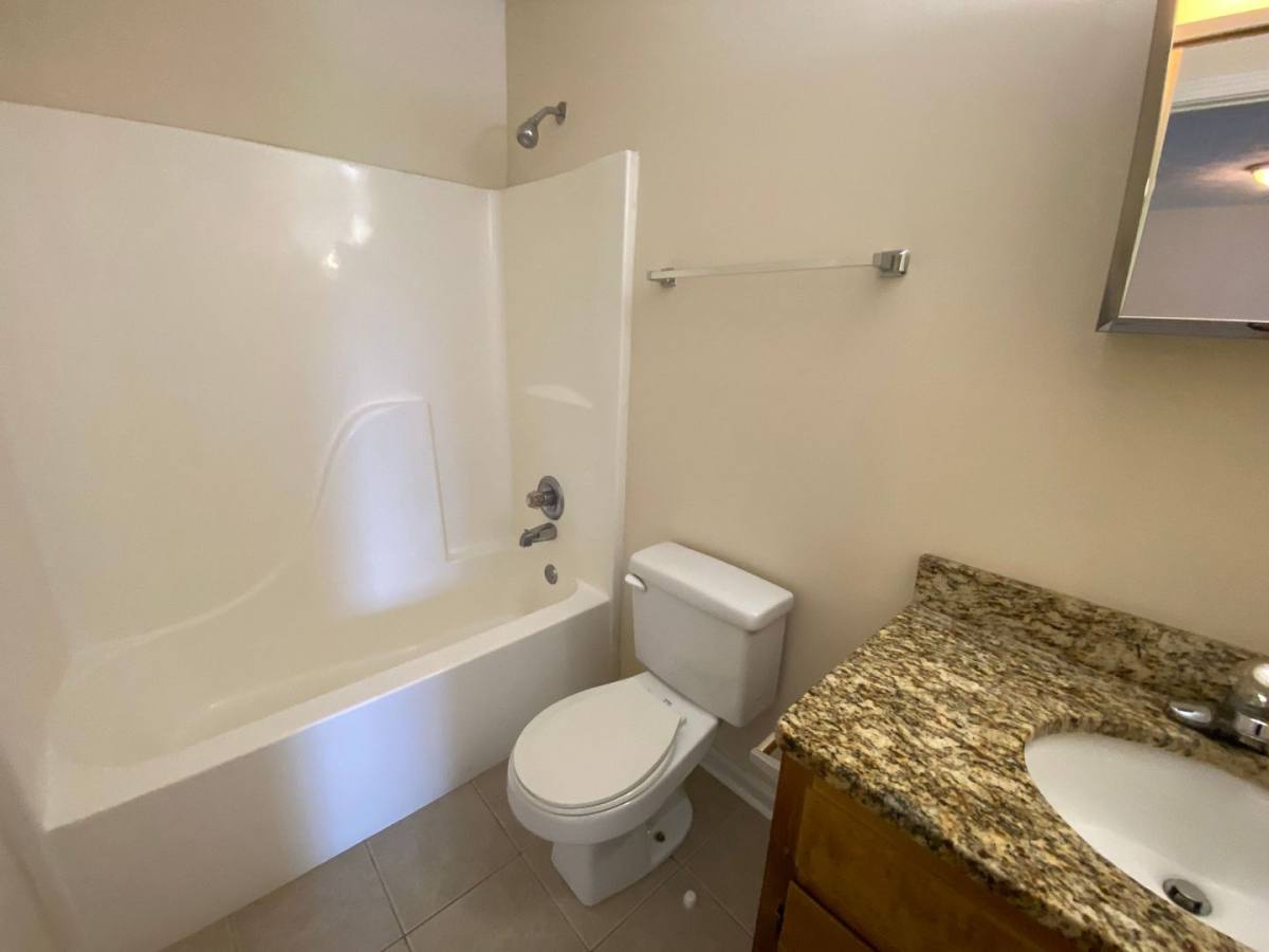 House for rent at 103 Hunters Run Rd, Athens, GA 30606