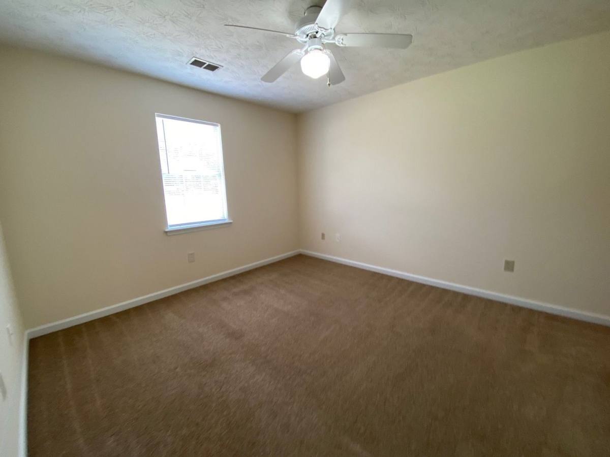 House for rent at 111 Hunters Run Rd, Athens, GA 30606