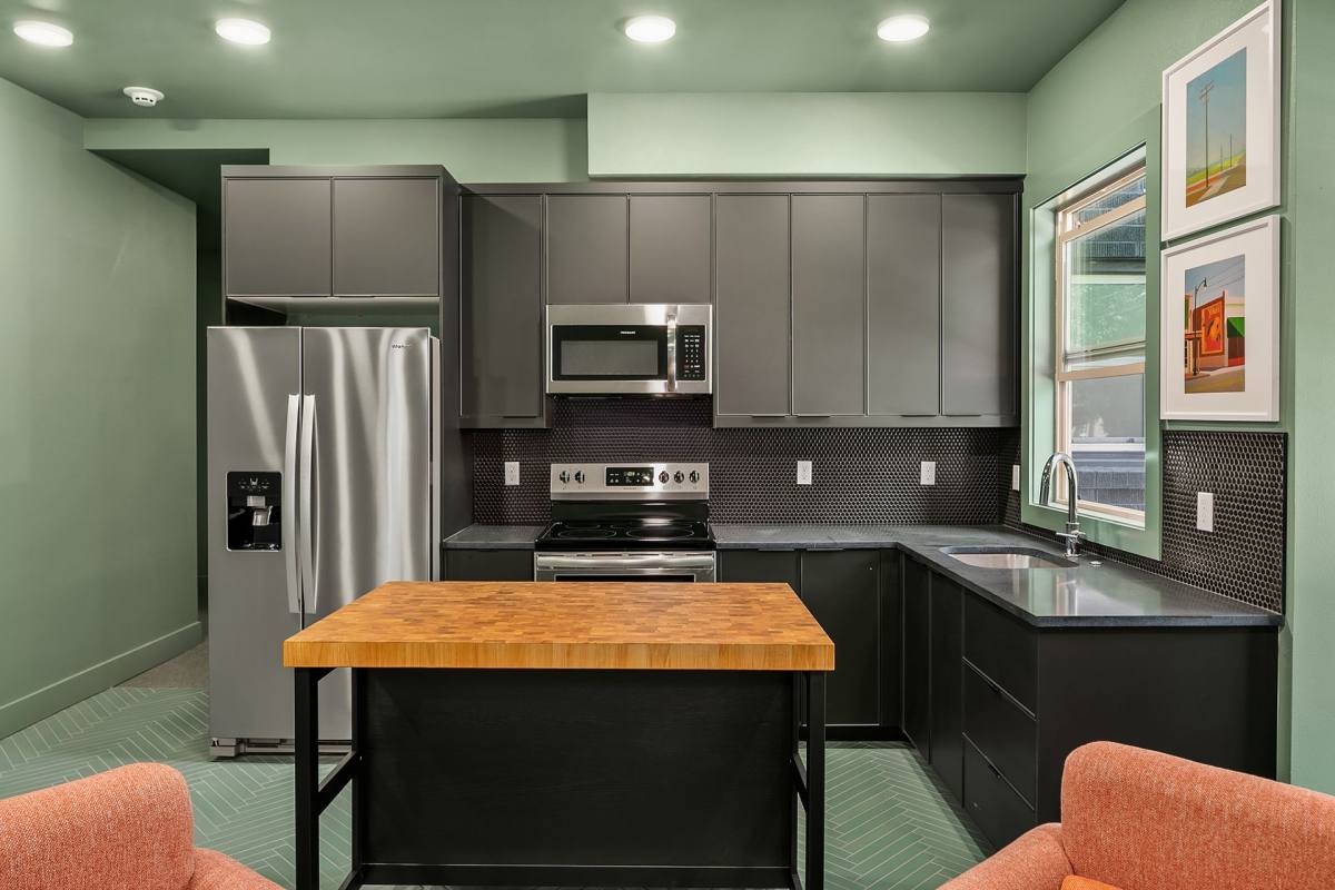 Apartment for rent at 1633 17th Ave, Seattle, WA 98122