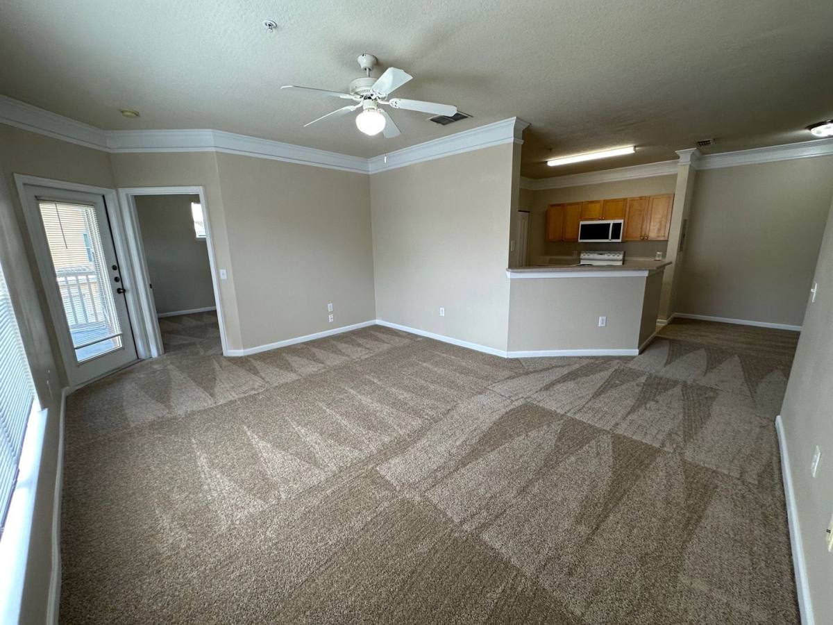 Apartment for rent at 8836 Villa View Circle, Orlando, FL 32821
