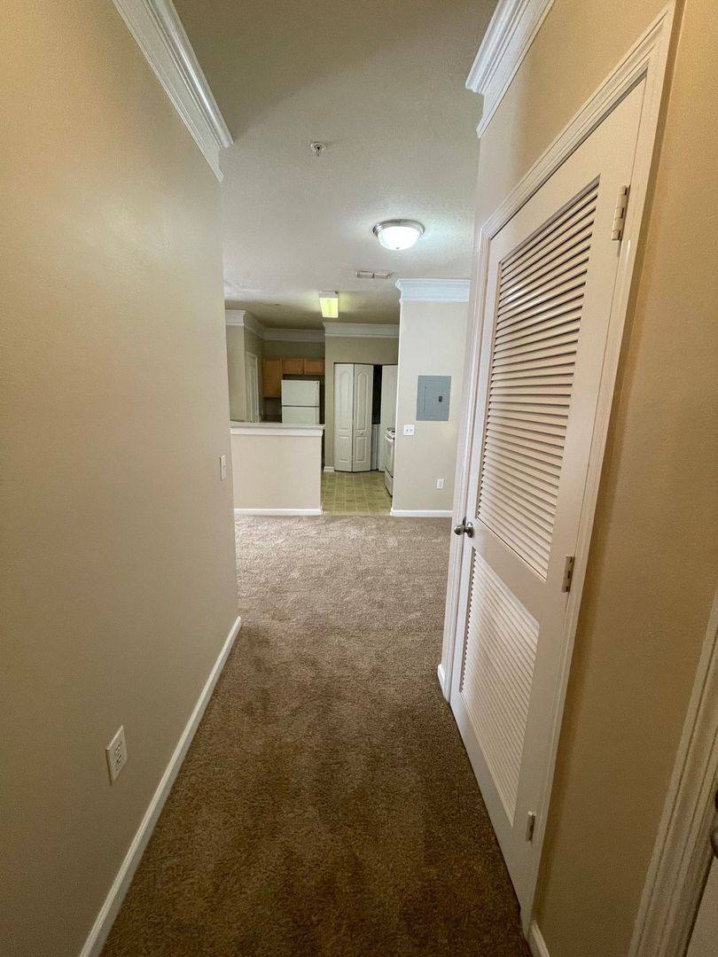 Apartment for rent at 8836 Villa View Circle, Orlando, FL 32821