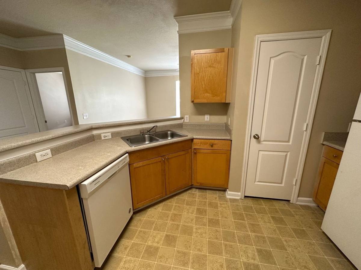Apartment for rent at 8836 Villa View Circle, Orlando, FL 32821