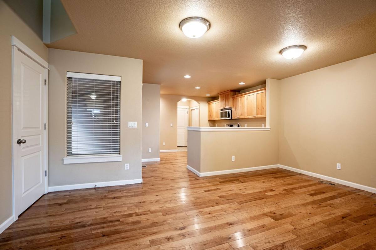 House for rent at 20487 Brentwood Ave, Bend, OR 97702