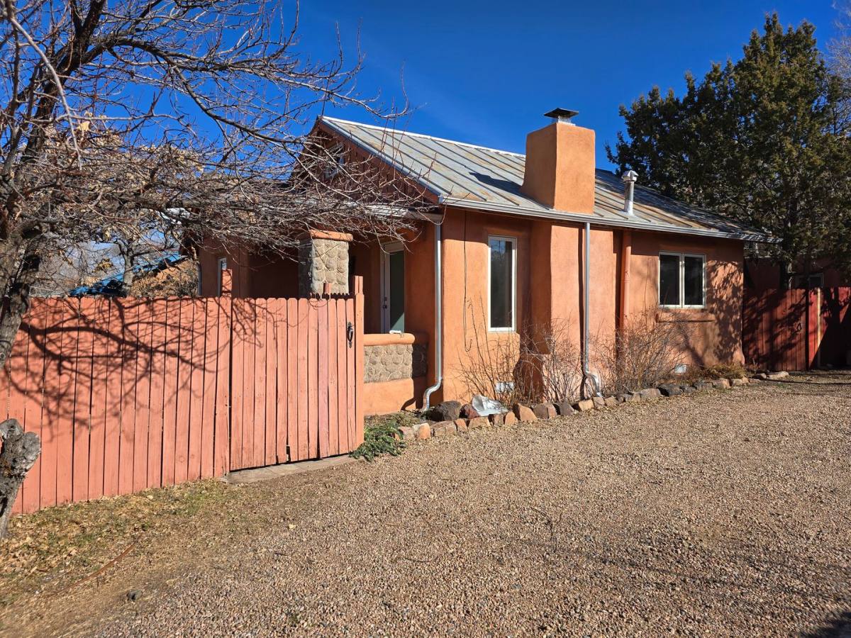 Apartment for rent at 235 Irvine St, Santa Fe, NM 87501