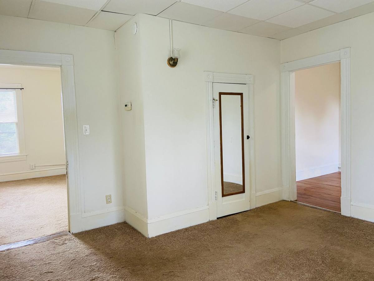 Apartment for rent at 603 Fifth Ave #4, Greensboro, NC 27405
