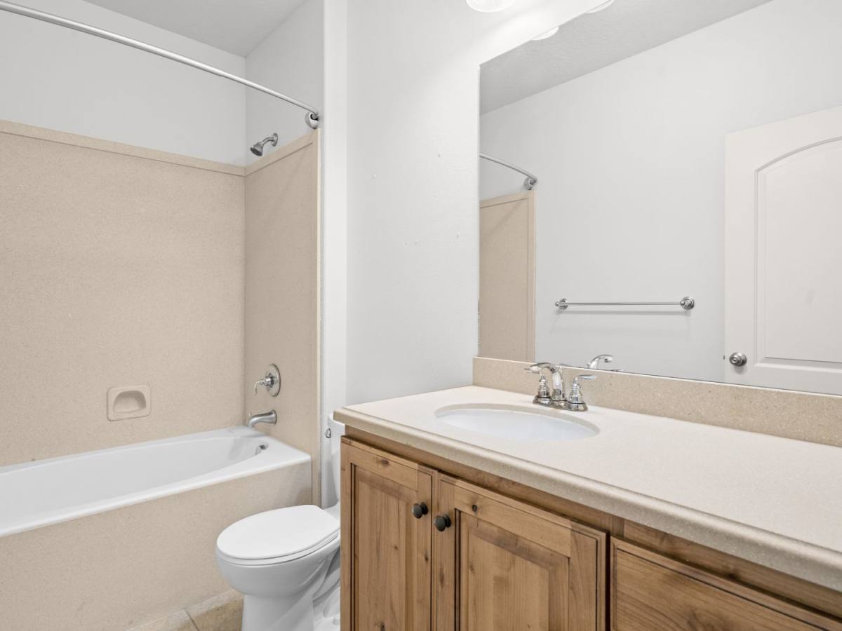 Condo for rent at 947 W 1010 N #406, Orem, UT 84057