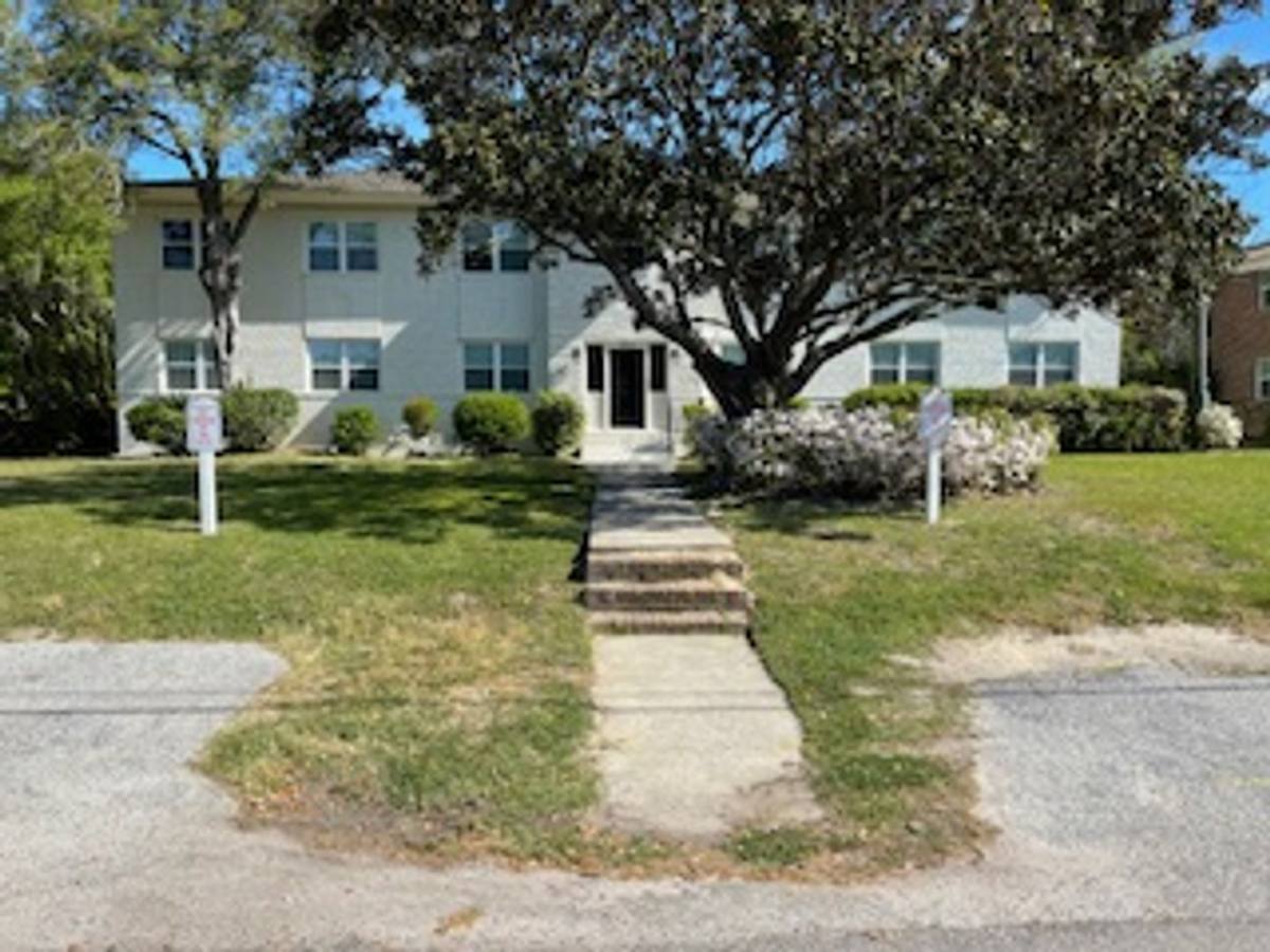 Apartment for rent at 664 Windermere Blvd, Charleston, SC 29407