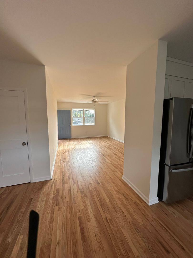 Apartment for rent at 664 Windermere Blvd, Charleston, SC 29407