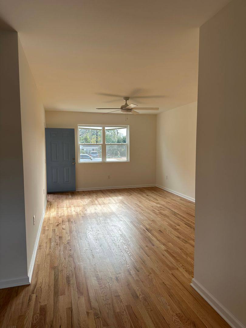 Apartment for rent at 664 Windermere Blvd, Charleston, SC 29407