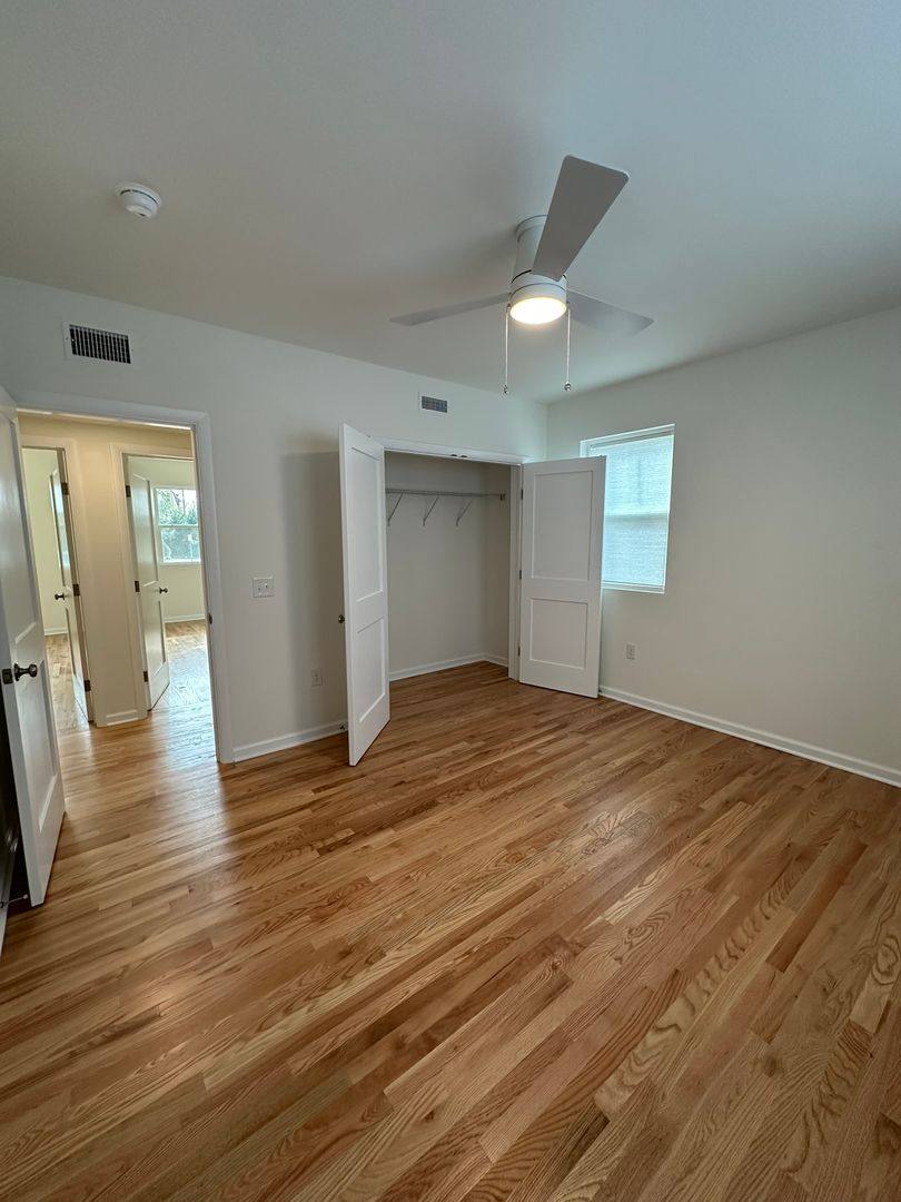 Apartment for rent at 664 Windermere Blvd, Charleston, SC 29407