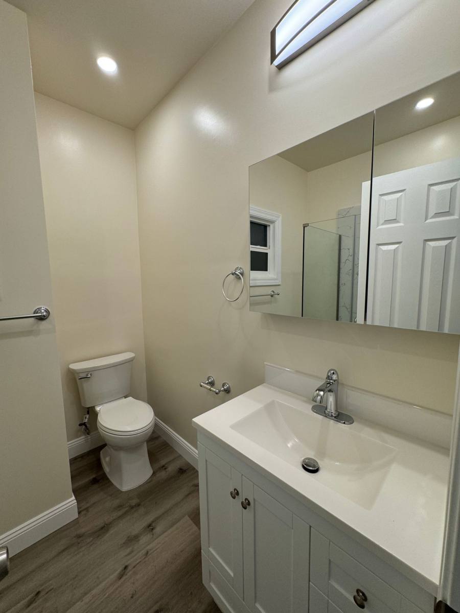 Apartment for rent at 1759 Seminary Ave, Oakland, CA 94621