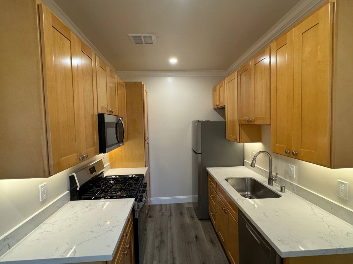 Apartment for rent at 1759 Seminary Ave, Oakland, CA 94621