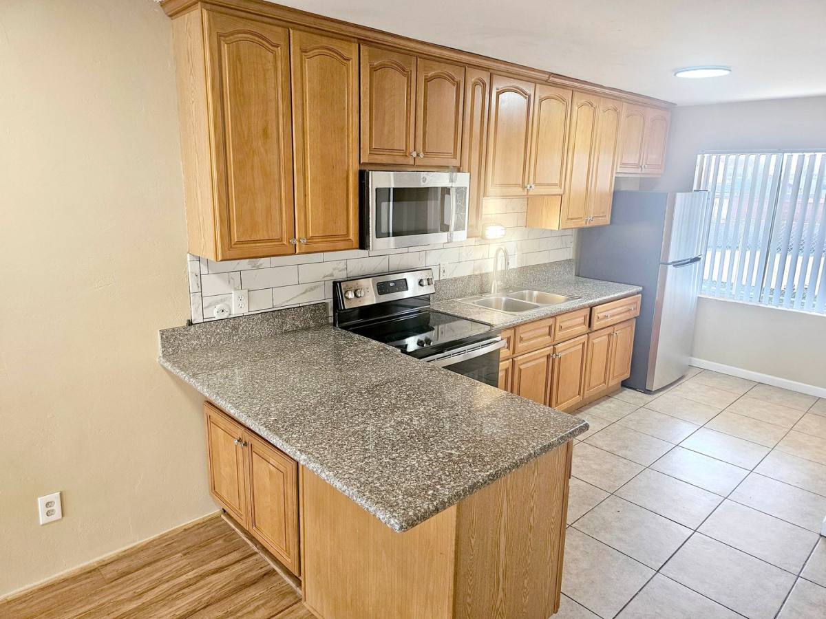 Apartment for rent at 4538 Norwood St, San Diego, CA 92115