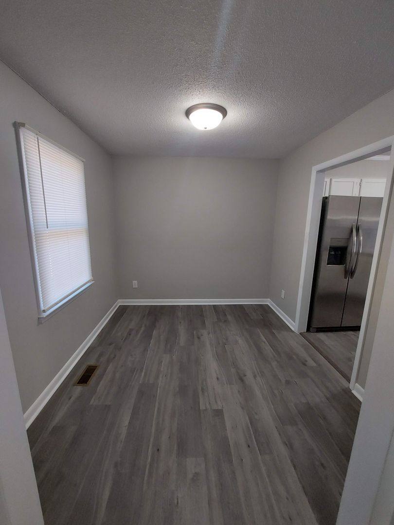 House for rent at 6701 Vaughn Rd, Fayetteville, NC 28304