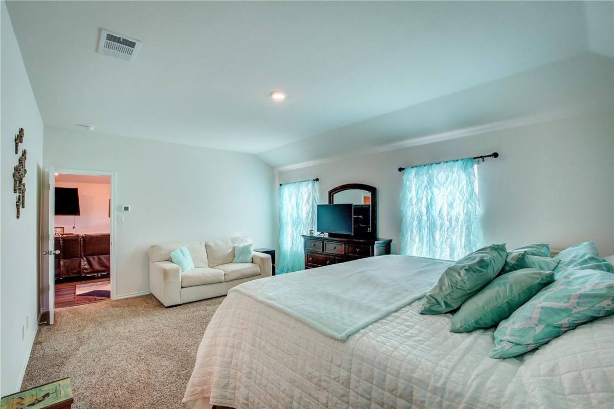 House for rent at 1004 Basswood Lane, Royse City, TX 75189