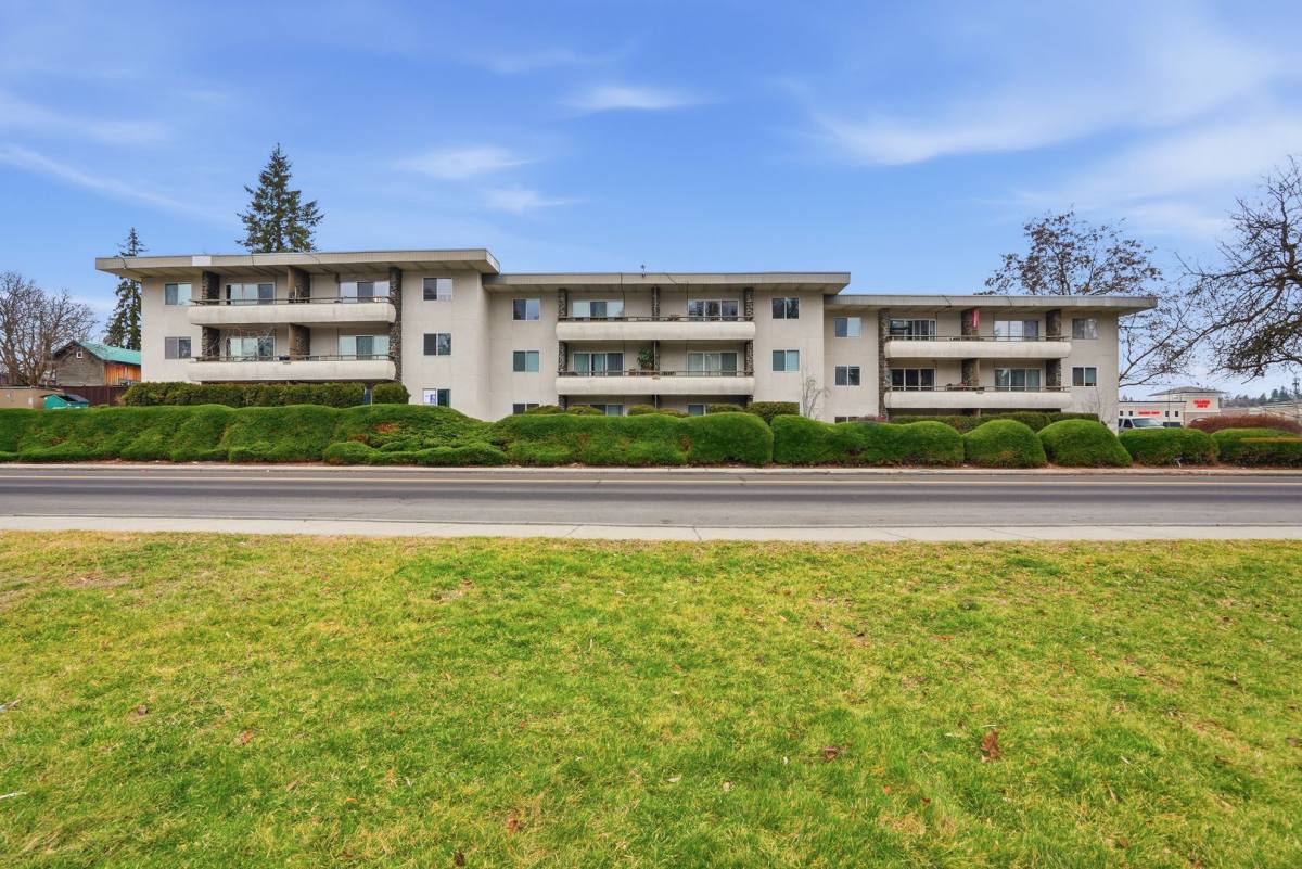 Apartment for rent at 3102 E 27th Ave, Spokane, WA 99223