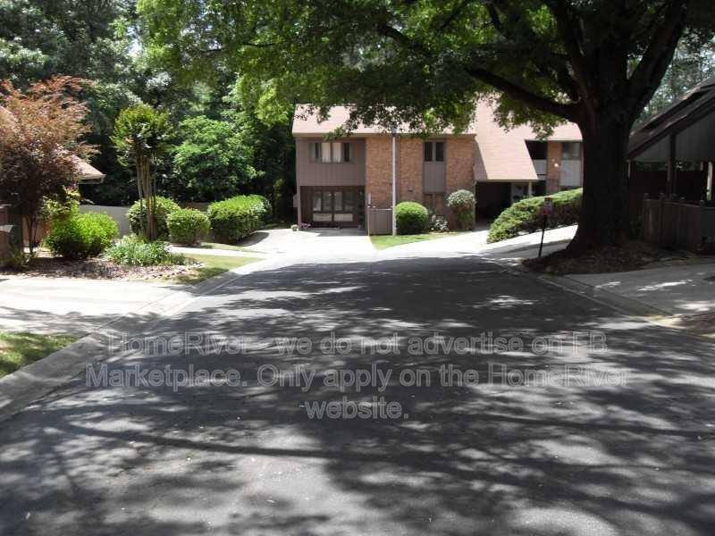 Townhouse for rent at 3208 Clairmont N NE, Atlanta, GA 30329