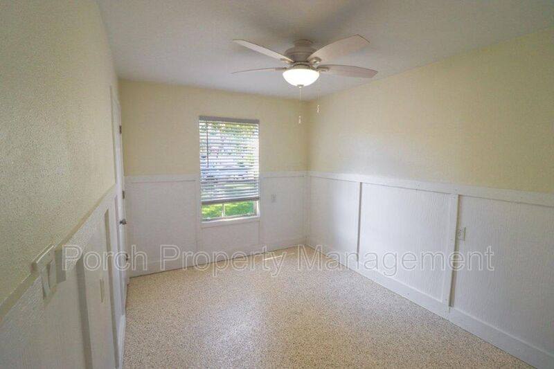 Apartment for rent at 161 E Strong St #D, Pensacola, FL 32502