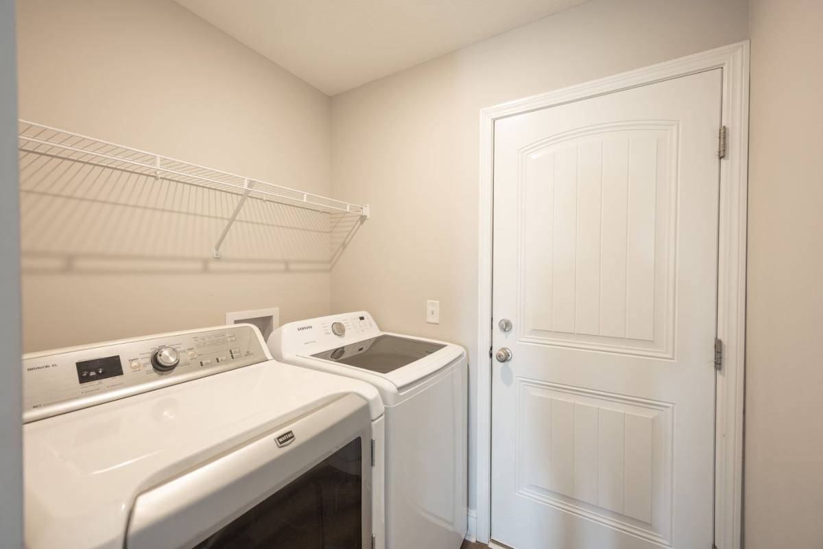 House for rent at 7020 White Pine Ave, Statesboro, GA 30458