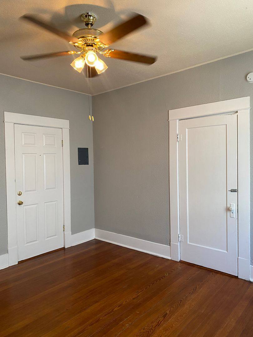 Apartment for rent at 531 Cedar St, San Antonio, TX 78210