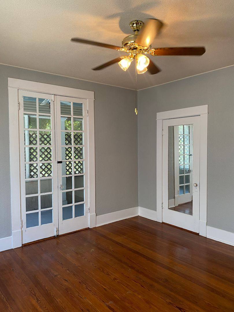 Apartment for rent at 531 Cedar St, San Antonio, TX 78210
