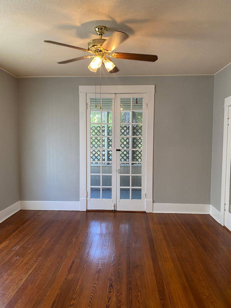 Apartment for rent at 531 Cedar St, San Antonio, TX 78210