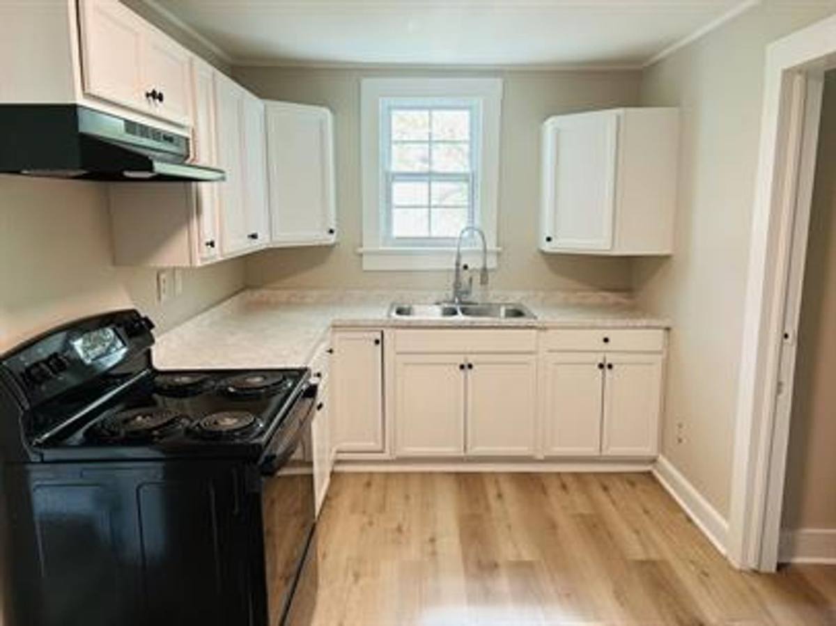 House for rent at 110 Worley Rd, Greenville, SC 29609