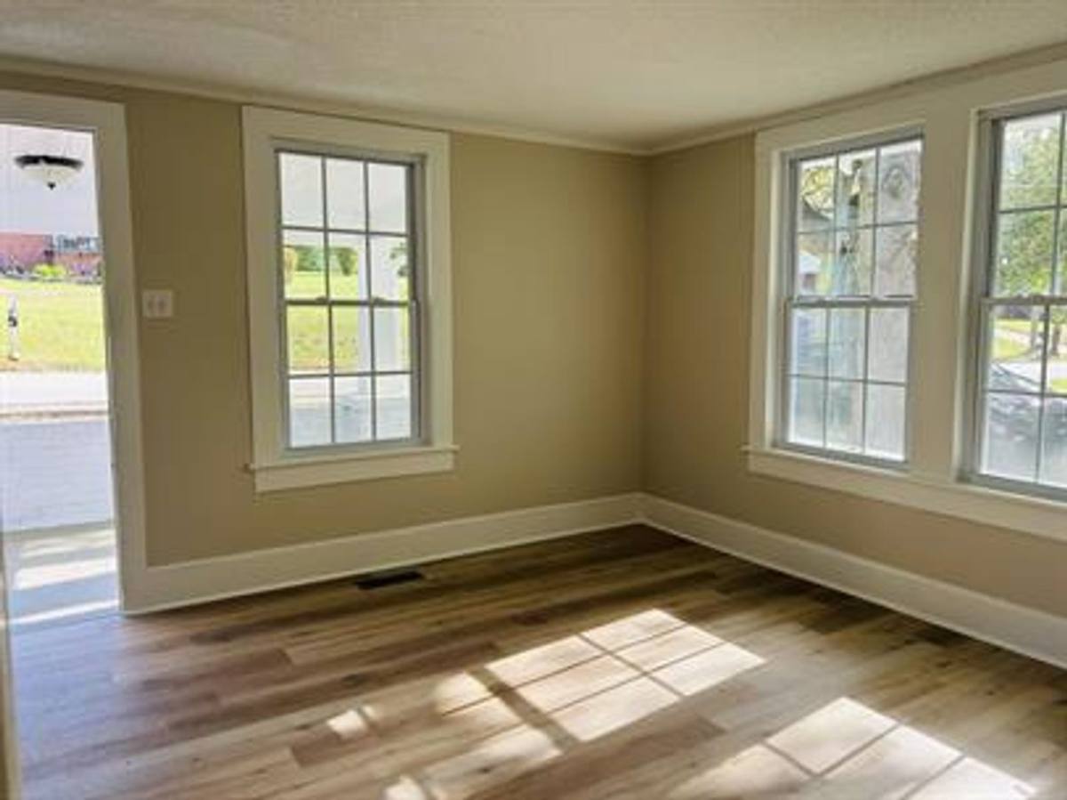 House for rent at 110 Worley Rd, Greenville, SC 29609