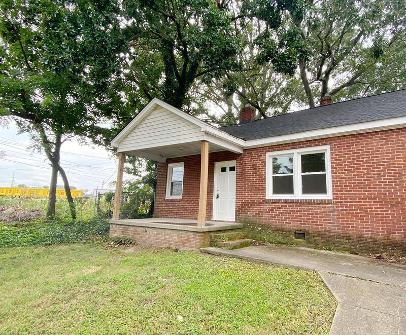 Apartment for rent at 306 N Ireland St, Burlington, NC 27217