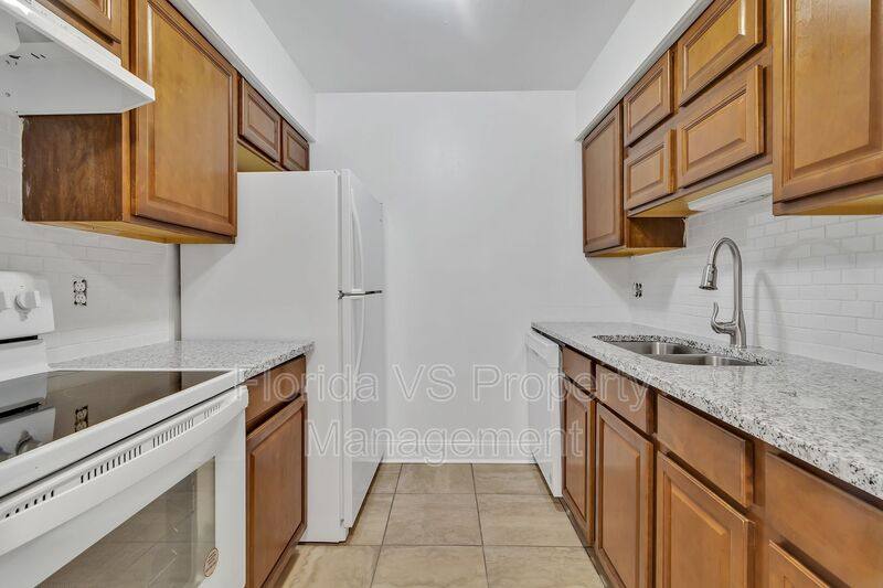 Apartment for rent at 4838 S Semoran Blvd #902, Orlando, FL 32822