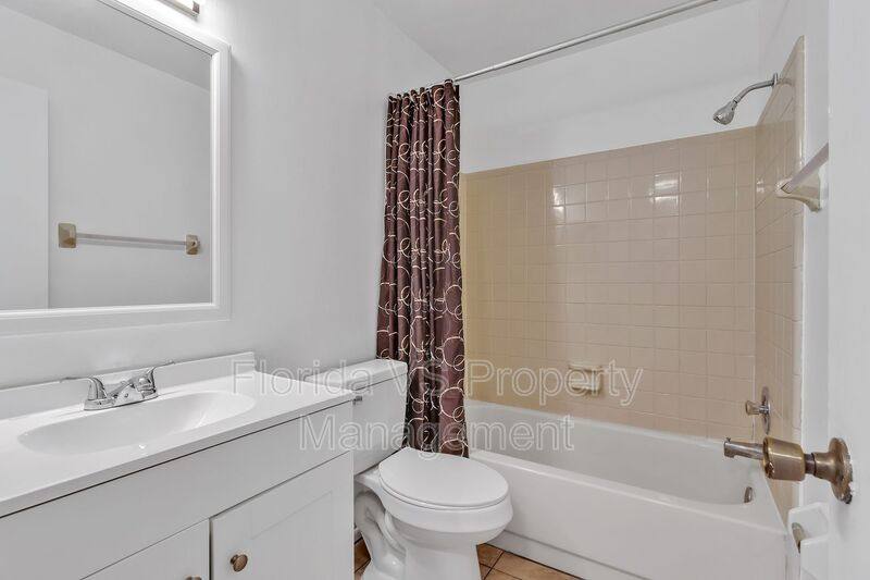 Apartment for rent at 4838 S Semoran Blvd #902, Orlando, FL 32822